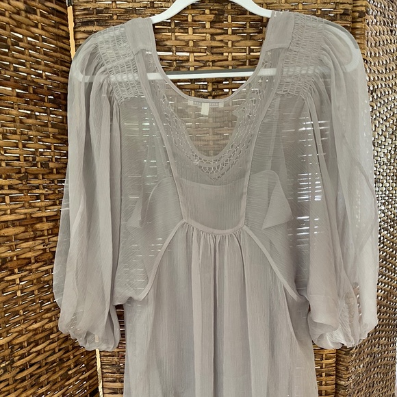 Daniel Rainn Gray Shear Tunic - Picture 2 of 3